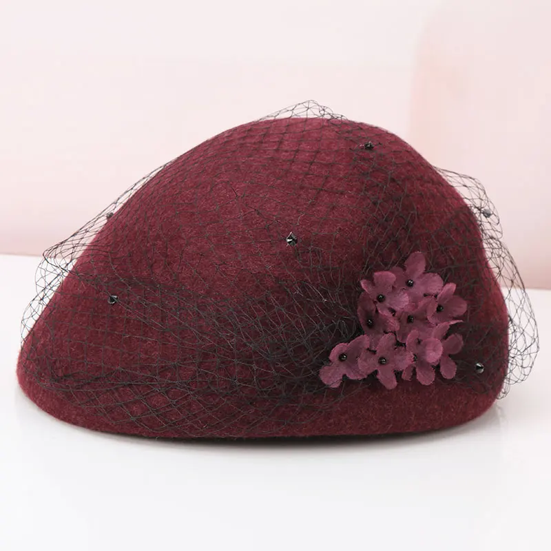 

Girls Fashion Veil British Retro Hat Flower Yarn Lace Woolen Duck Tongue Beret Stewardess Woman Hat Winter Fedoras Hats B-8902