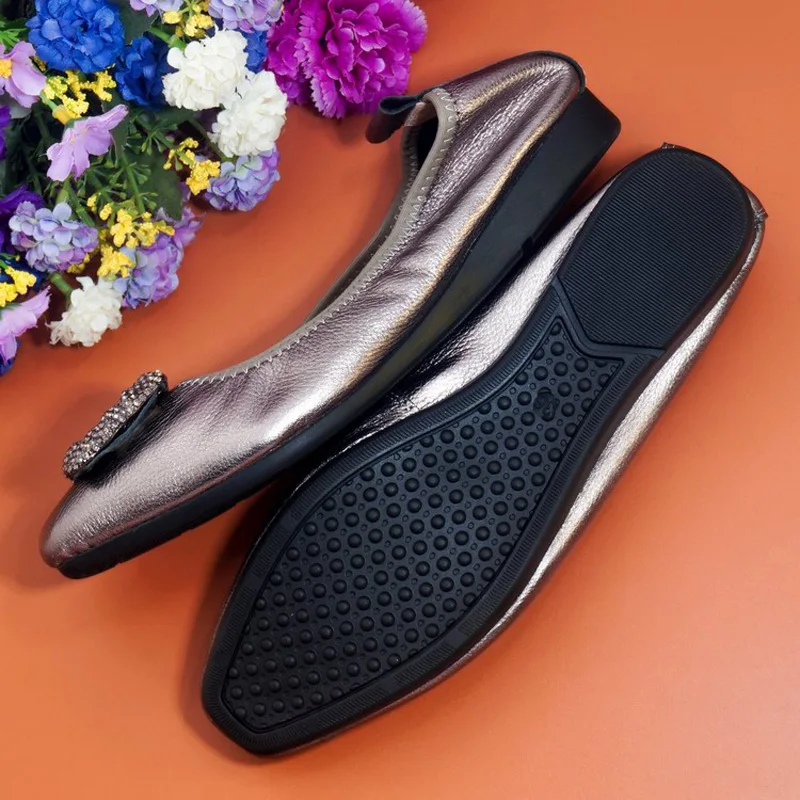 Luksusowe marki koreański Rhineston buty damskie Lady mokasyny na płaskiej podeszwie Vintage prawdziwej skóry Slip On miękkie balerinki dla kobiet