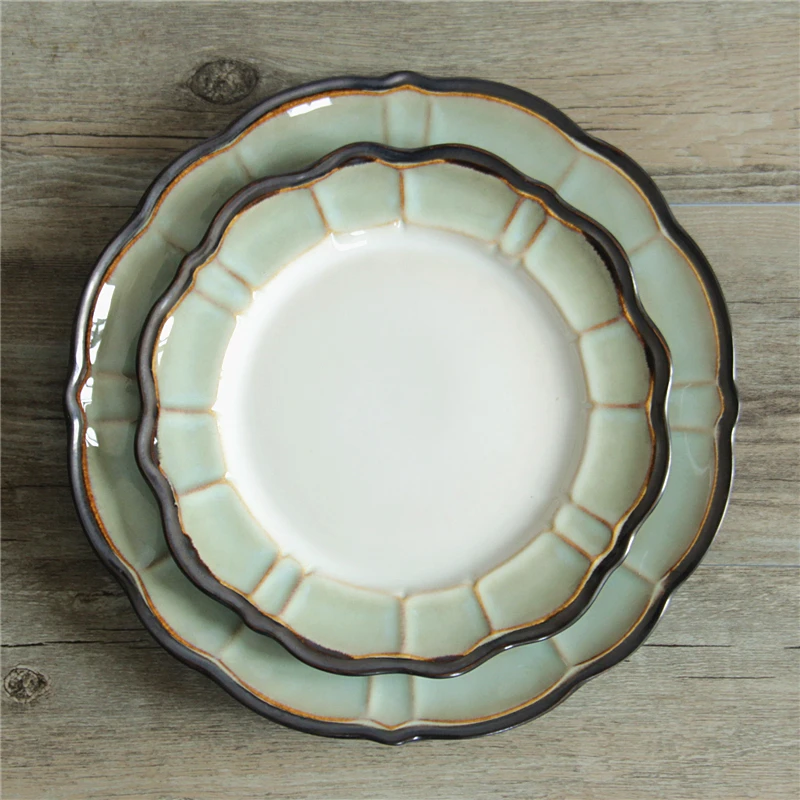 

EECAMAIL American-style Hand-painted Flower - shaped flounces Plate Fresh Kiln Glaze Ceramic Western Meal Plate Steak Dish