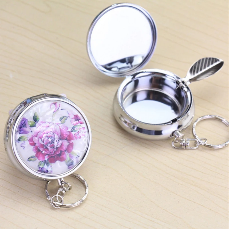 Creative Preciosity Fashion Round Cigarette Keychain Portable Key Ring Ashtrays Stainless Steel Pocket Ashtray Cigarette Holder