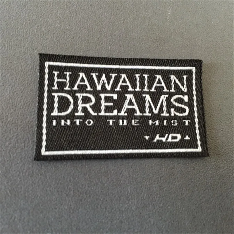 Customized Garment Flag Label Woven Labels