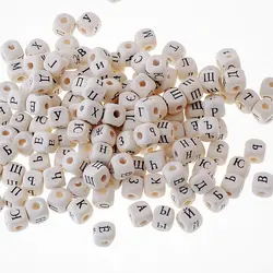 Hot 50pcs 10mm Random Mix Russian/English Alphabet A-Z Letter Square Charm Wood Spacer Beads For Baby Smooth Jewelry Making DIY