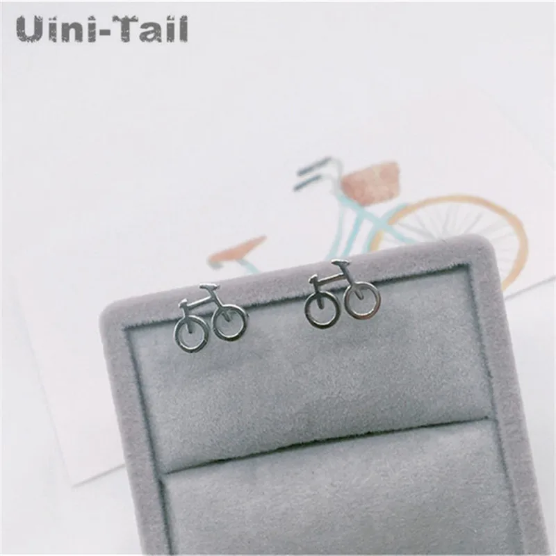 Nuovo caldo 925 argento tibetano creativo mini bici orecchini personalità selvaggio temperamento coreano semplice studente marea orecchio gioielli