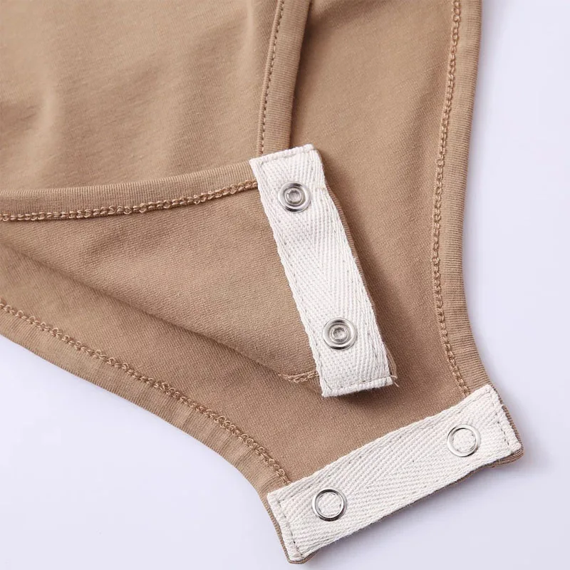 2023 tuta con scollo a V tute estive da donna tuta corta pantaloncini da donna tutina pagliaccetti corpo per donna