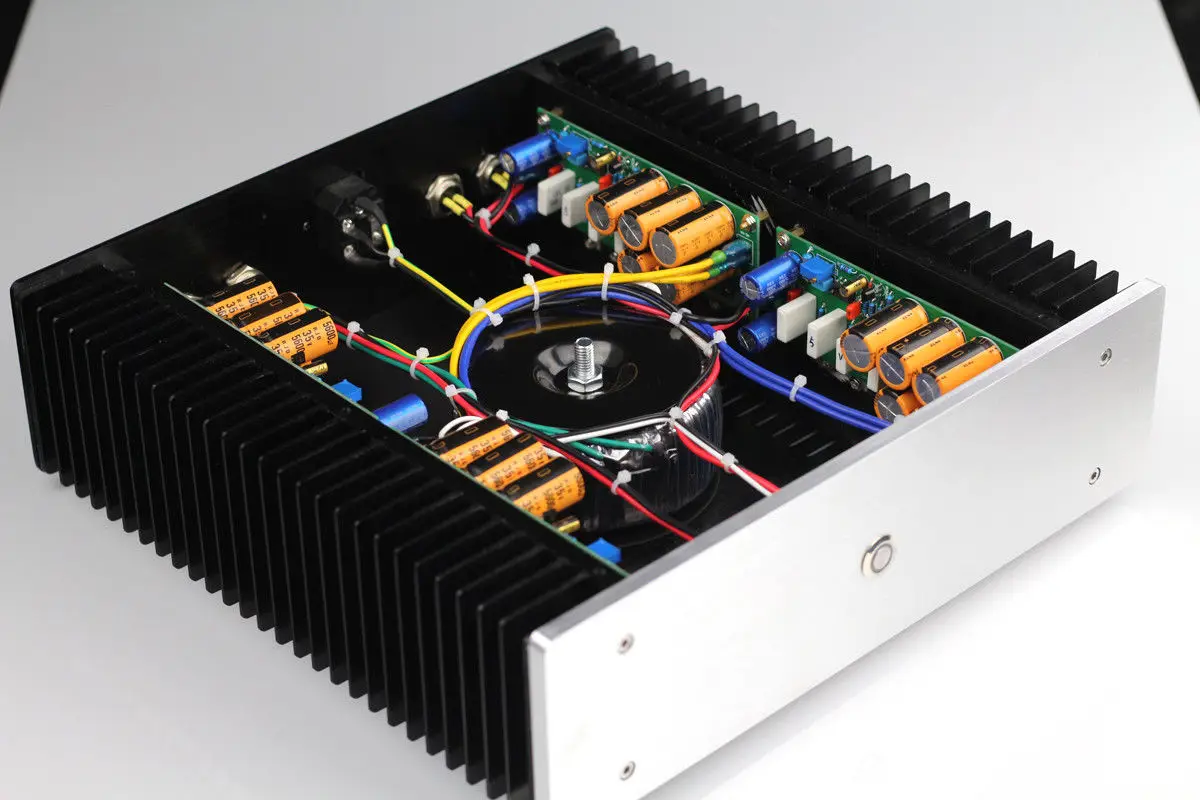 Zerozone完成4ウェイ高電流ハイファイリニア電源5v + 12v + 12v + 24v lps L4-50