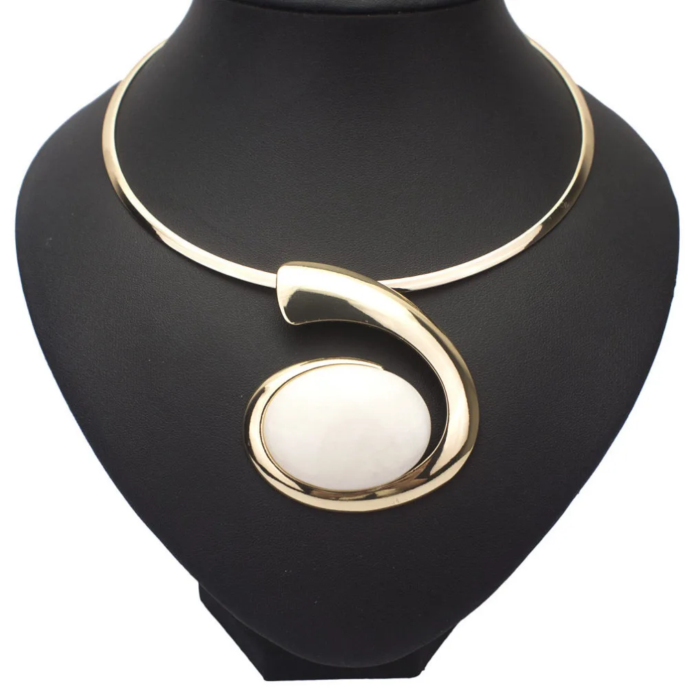 MANILAI Big Oval Resin Pendant Metal Torques Choker Necklace For Women Fashion Alloy Geometric Statement Necklaces Jewelry