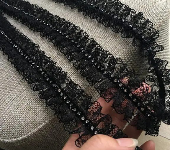 4CM Wide New Embroidery White Black Flower Tulle Lace Fabric Trim Ribbon DIY Sewing Applique Collar Fringe Guipure Wedding Decor