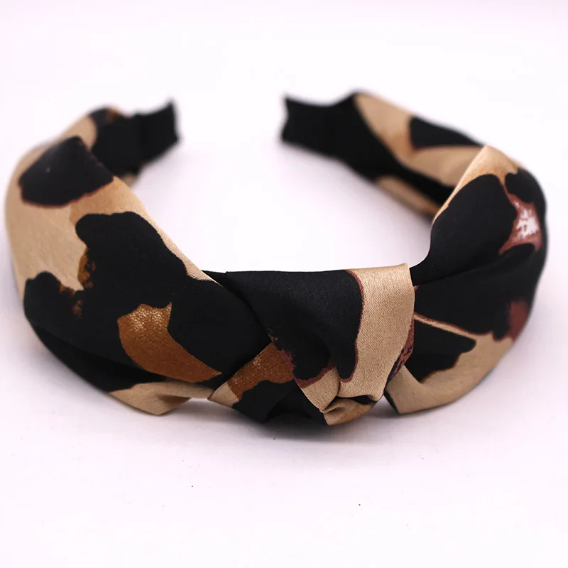 Bohemian Velvet Leopard Knot Hairband Ladies ethnic Geometric Leopard Pattern Knotted Hairband  customized Hair Accessories