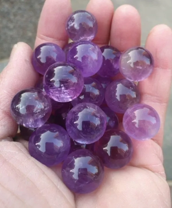 

10pcs Pretty small natural amethyst quartz crystal ball Healing natural stones as Christmas gift