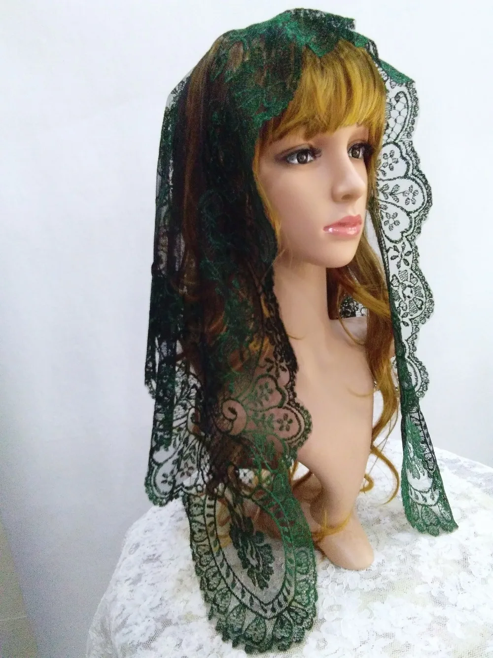 Spanish Lace Mantilla and Samplels for Sandi order