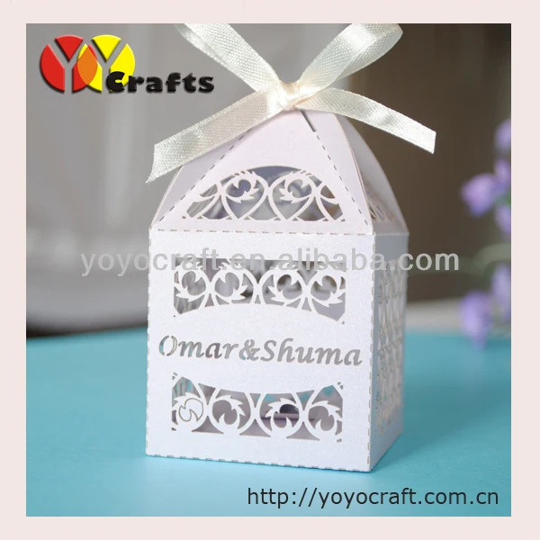 Popular Design Personalized White Laser Cut Wedding Box