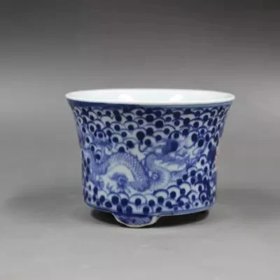 Ancient Porcelain Blue-and-white Glaze Red-pierced Dragon-pattern Flower Pot