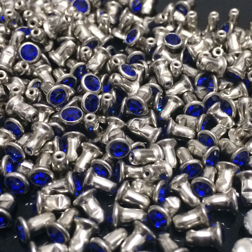 New Coming DIY100PCS 4mm CZ+++ Hardware Royal Blue Crystal Rivets Leather Craft Punk Studs Fit DIY Hand Making Shipping Free