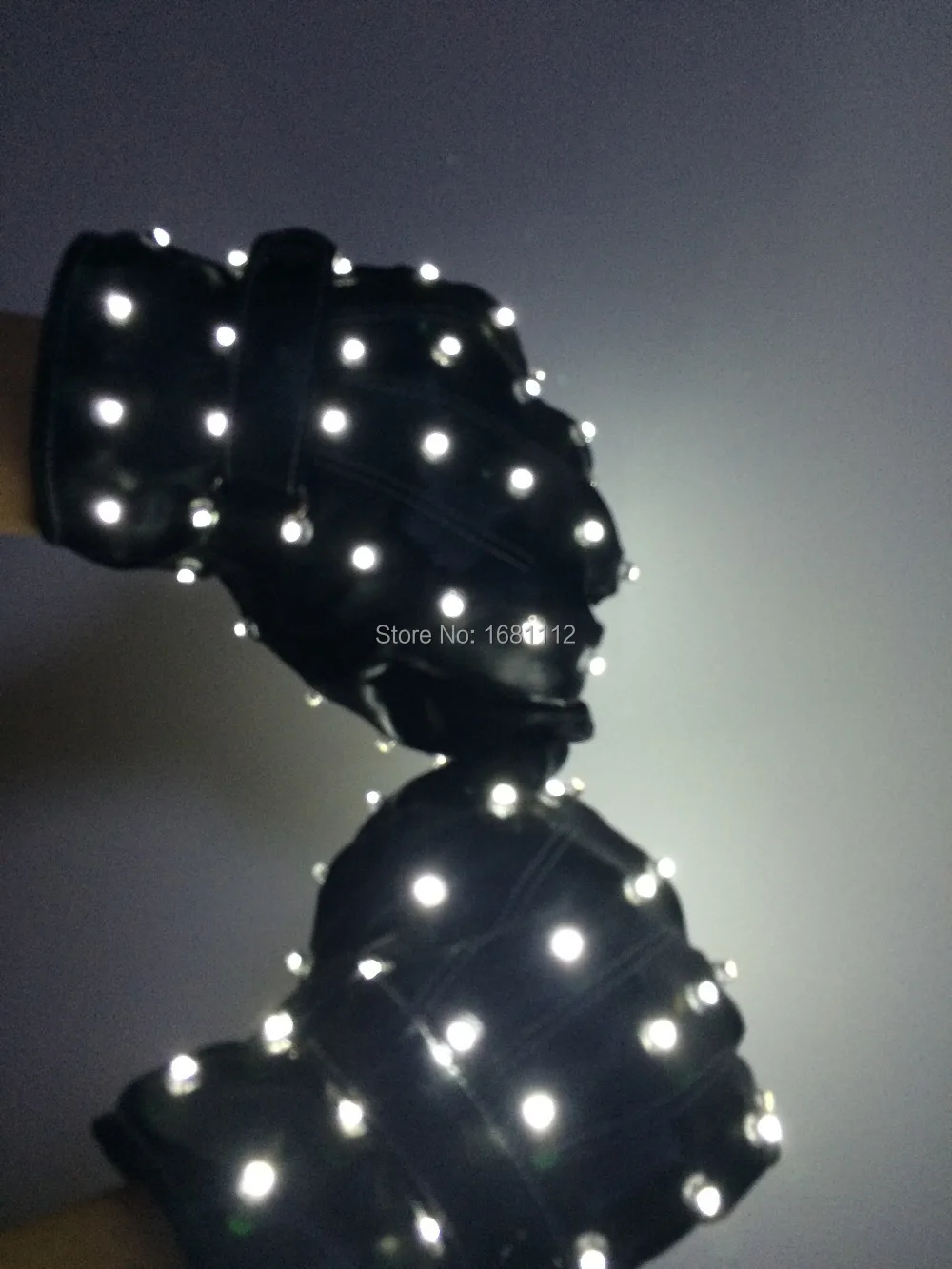 LED Gloves /Dancing Or Evening Party/Fashion Show  /Luminous LED Goves