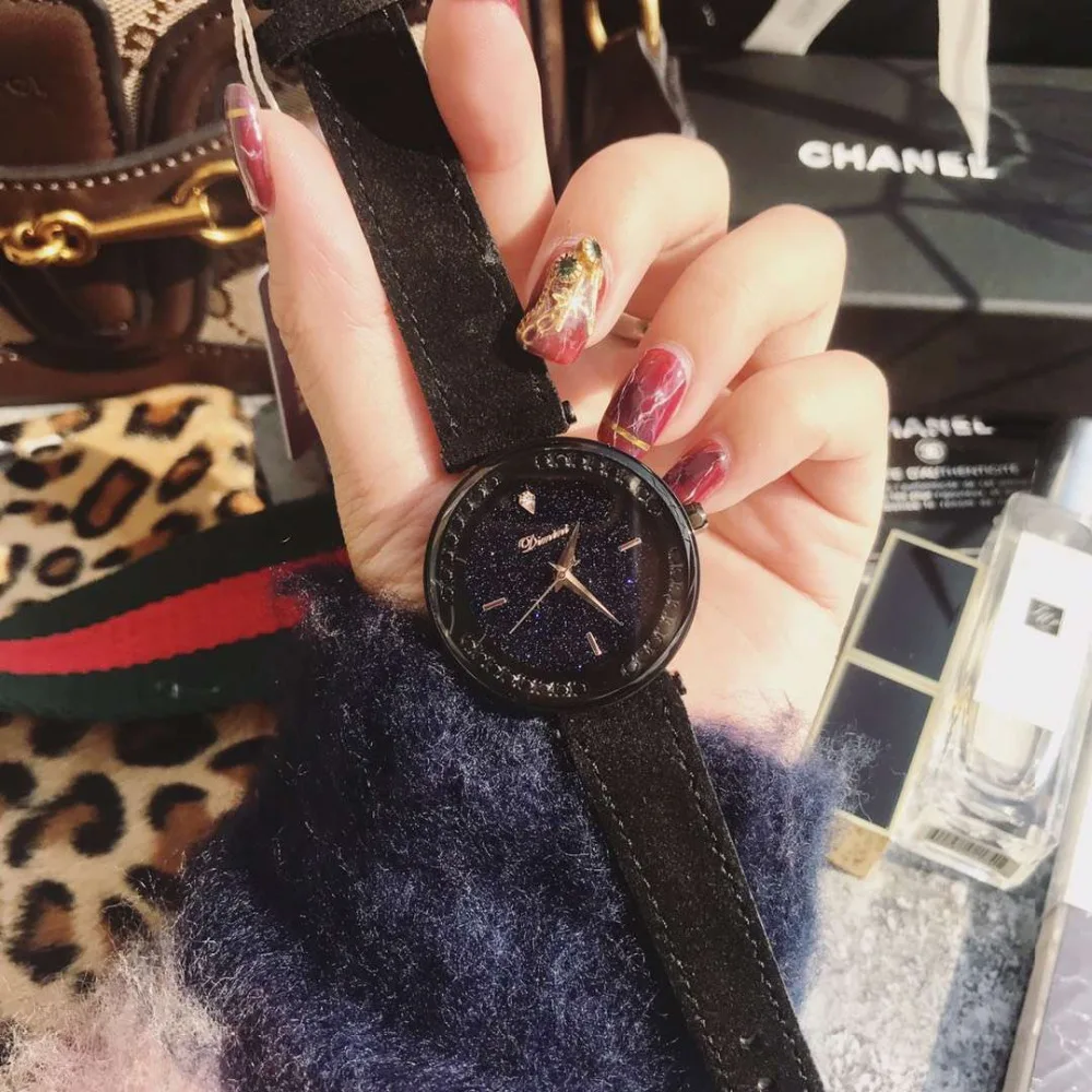 Cool Women Black Crystals Watches Sexual Cold Wind Candy Colors Fur Leather Strap Wrist watch Quartz Girl Students Analof Watch