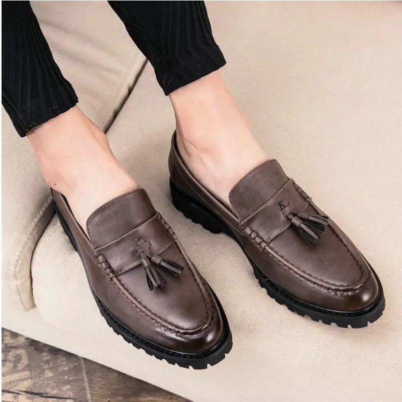 Men Brogue Moccasins Dress Shoes Formal Business Oxfords Shoes for Men Italian Brand Men Leather Flats Driving shoes LH-71