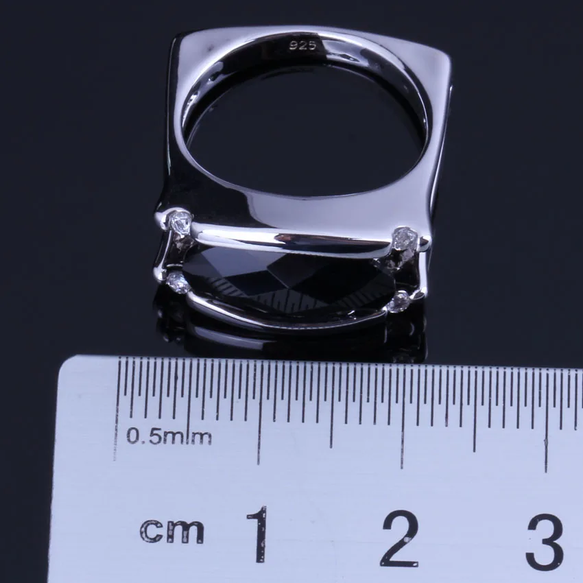 Perfect Oval Black Cubic Zirconia White CZ Silver Plated Ring V0660