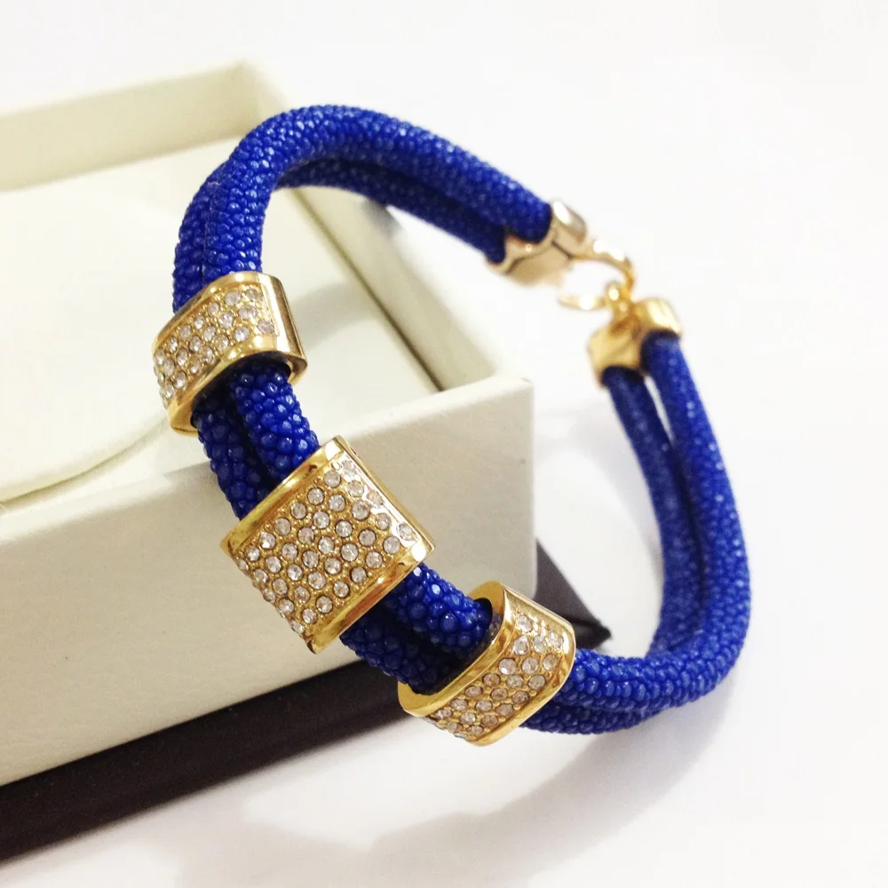 

Luxury Brand Men Blue Leather Bracelets Genuine Stingray Leather Square Crystal for Men Jewelry Best Gift Instagram