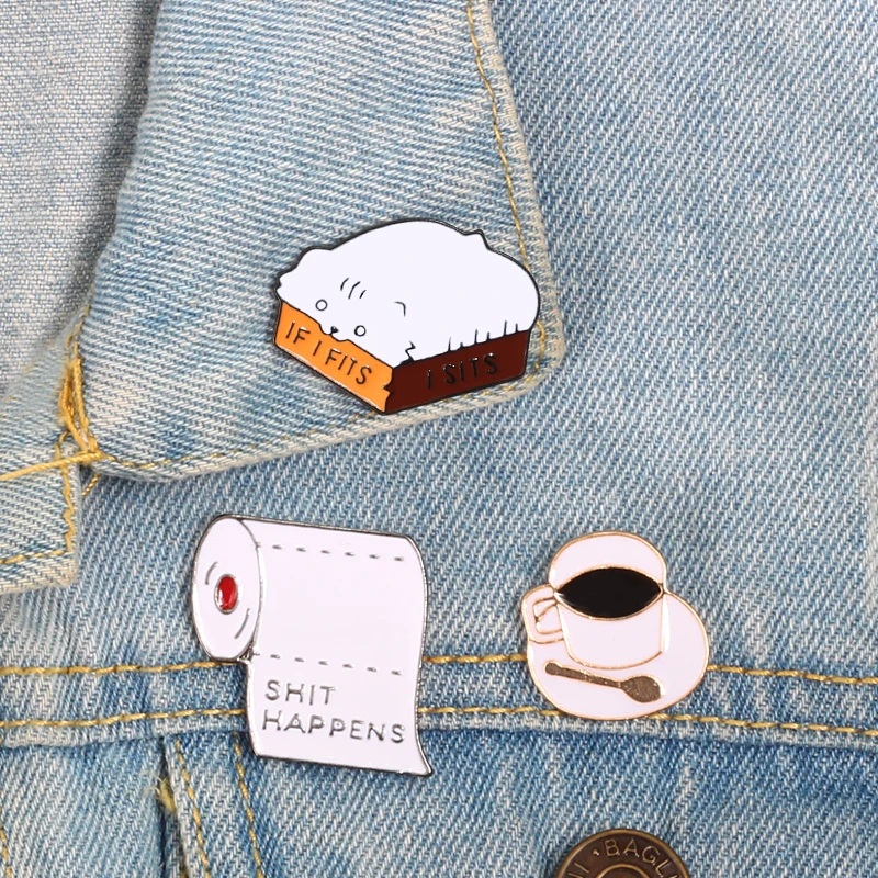 Creative Restaurant Waiter's Brooch Boutique Coffee Napkin Paper Alloy Badge Pins for Women Men Lapel Bag Child Fashion Jewelry