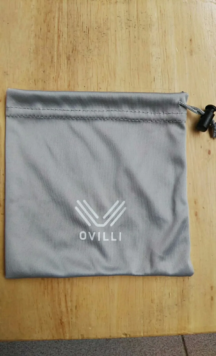 

800pcs grey glasses drawstring bags microfiber jewelry bag in 4 sizes with white printing and include shipping by DHL