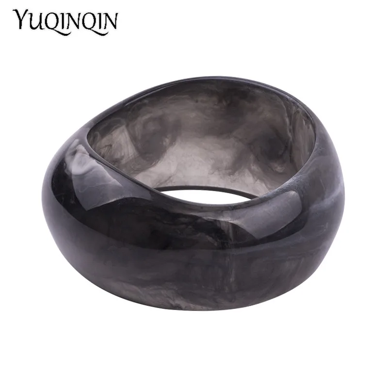 Classic Acrylic Cuff Fashion Bracelets Bangles for Women Wide Geometric Resin Bracelets Female Simple Charm Party New Jewelry