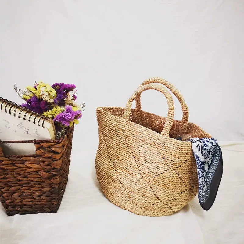 NEW Summer Straw Beach Bag Vintage Handmade Woven Shoulder Bag Raffia Circle Rattan Bags Bohemian Summer Vacation Casual Bags