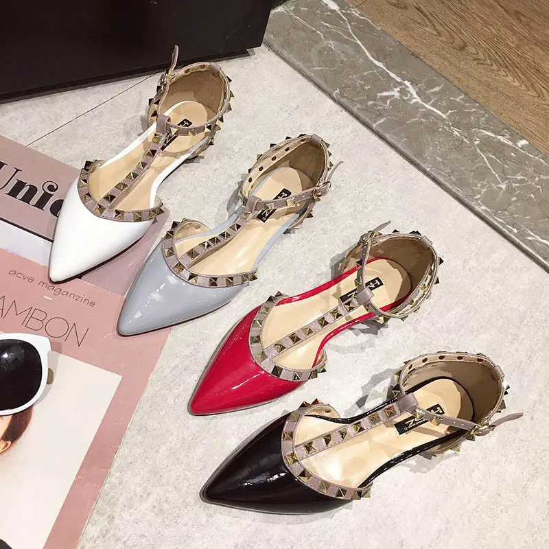 Wellwalk Ankle Strap Flat Shoes Women Summer Rivet Slippers Ladies Brand T-Tied Design Mules Shoes Pointed Toe Ballet Flats Lady