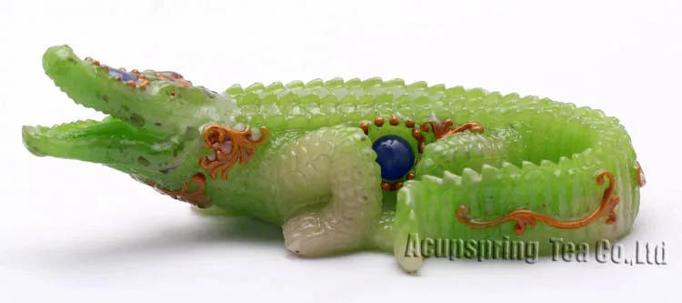 Amazing present, Allochroic Mascot, Crocodile will change color,  Ornament, tea pet, Best Gifts,S1164A, Free Shipping