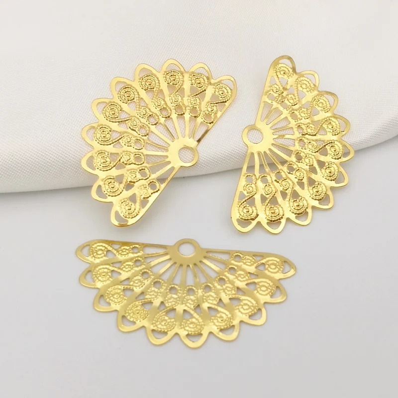 30 pcs/lot 21x37mm Gold color/Antique bronze/White K Metal Fan-shaped Filigree Flowers Slice Charms base Setting diy Jewelry