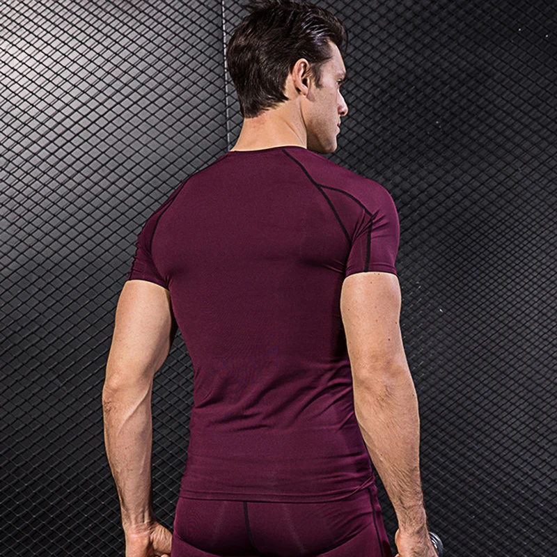 Quick Dry Compression Men\'s Short Sleeve T-Shirts Running Shirt Fitness Tights Soccer Jerseys Gym Elastic Sportswear Rashguard