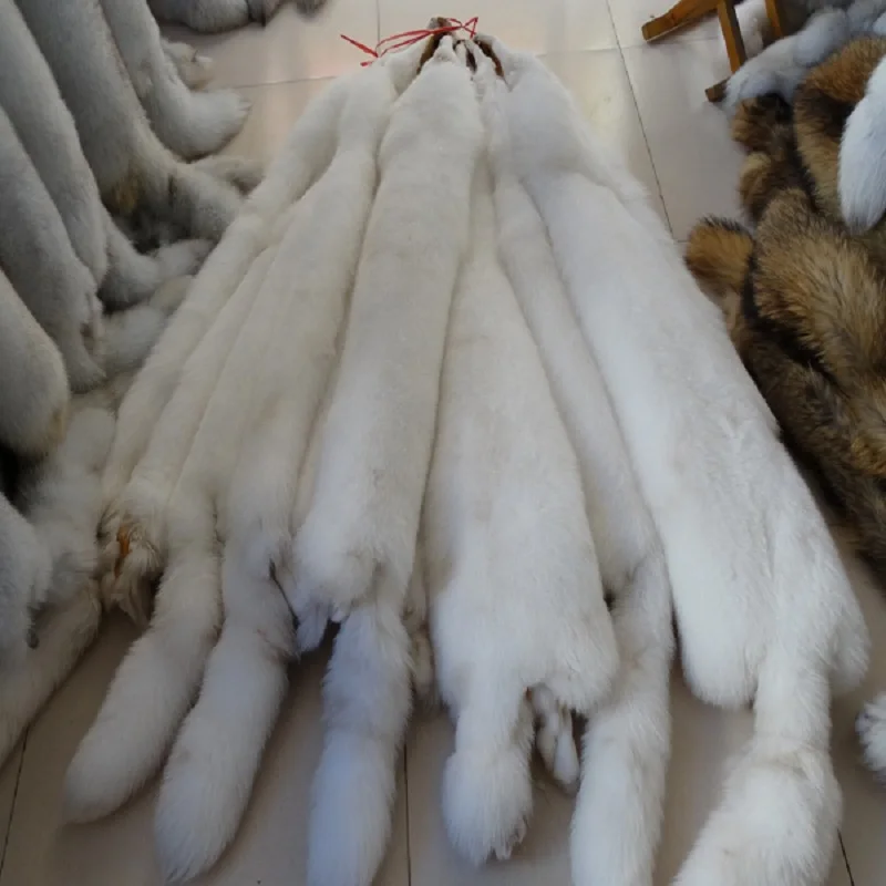 

natural real color factory price white fox fur skin/ pelt