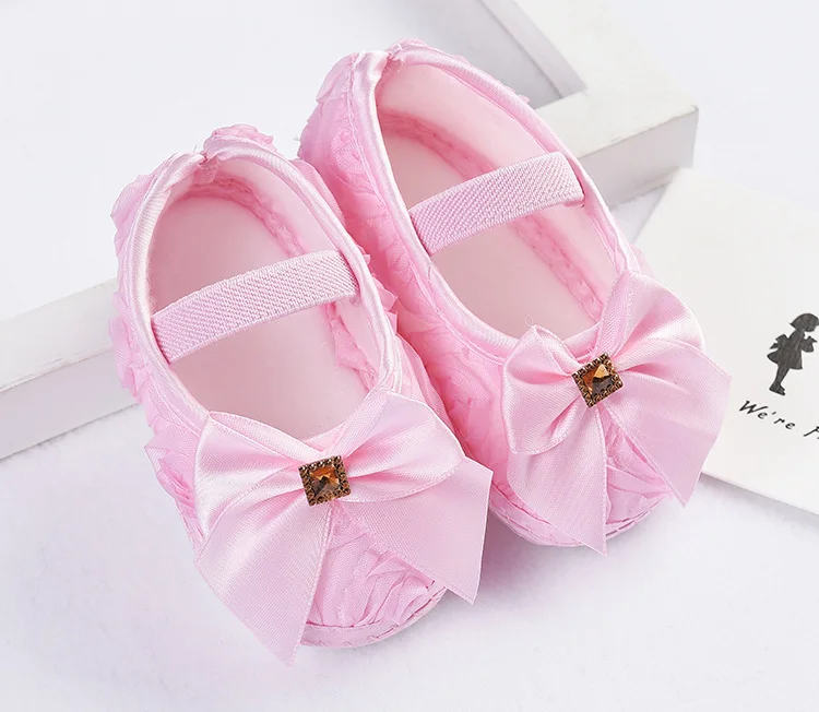 Hot Sale Baby Spring Summer Autumn Shoes  Princess Flower Butterflyknot baby Shoes for Newborn Girls Booties