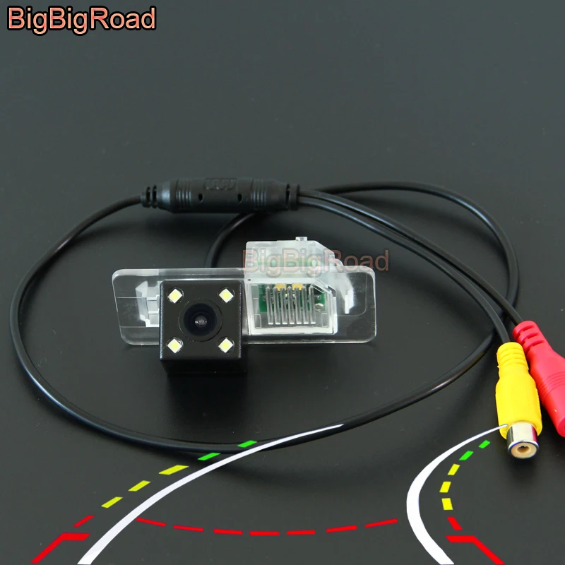 BigBigRoad Car Intelligent Dynamic Trajectory Tracks Rear View CCD Camera For BMW 2 F22 F45 X5 X5M F15 4 F32 F33 F36 2014 2015