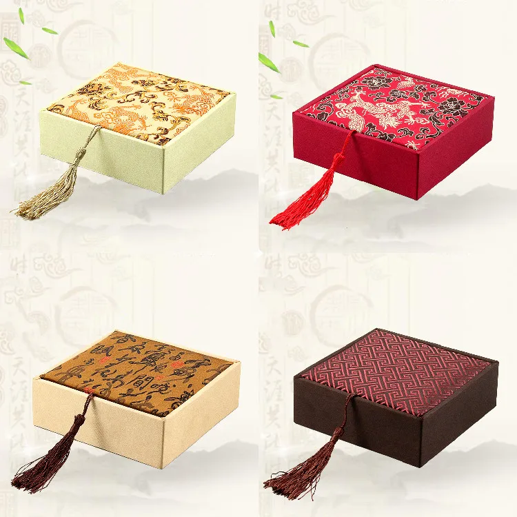 Tassel Vintage Square Chinese Silk Fabric Box Gift Packaging Women Mens Jewelry Box Bracelet Bangle Storage Box 12x12x4 cm 4pcs