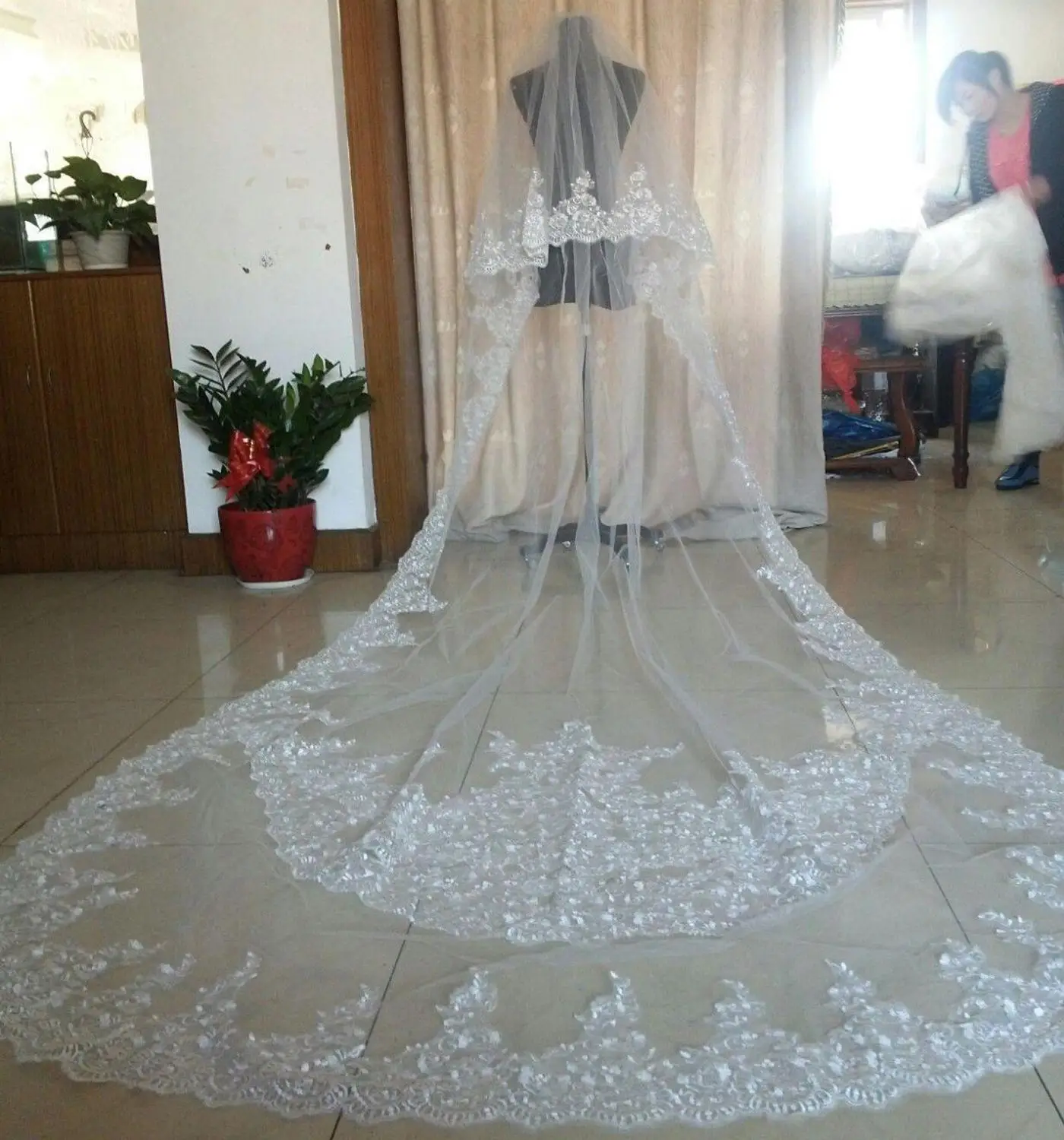 2 layer 3 m high-end custom pailletten lace bridal veil wit ivoor bruiloft sluier kam