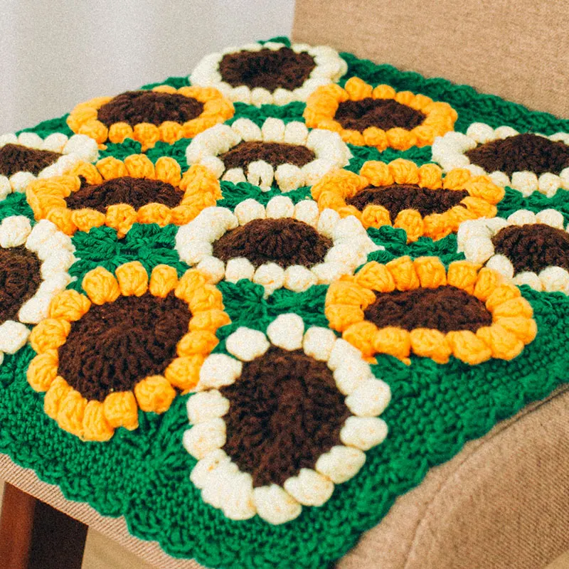 Hand Crochet hook lace sunflower pillowcase  Cushion DIY Table Mat sunflower pillowcase hollowed green shooting props 40*40CM