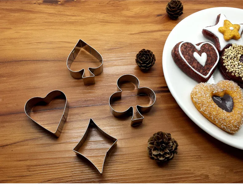 4pcs/lot Poker Cookie Mold Stainless Steel Playing Cards Cake Fondant Mold Spade Heart Club Diamond Biscuit Cutter PD 010