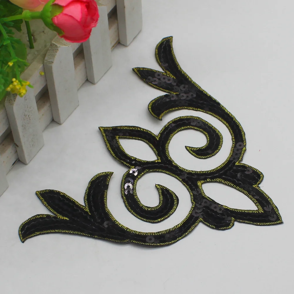 5 Pieces Sequined Flower Appliques Iron On Embroidered Patches 17cm*14cm