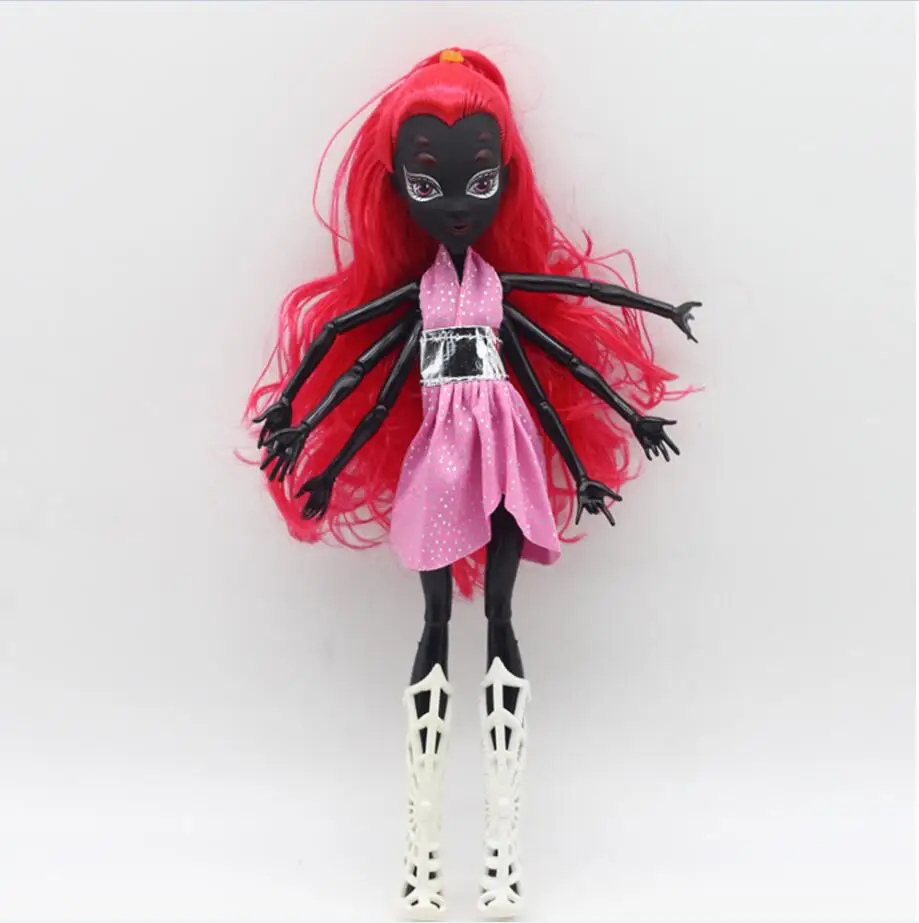 1pcs High Quality Fasion Monster Dolls Draculaura/Clawdeen Wolf/ Frankie Stein / Black WYDOWNA Spider Moveable Body Girls Toys