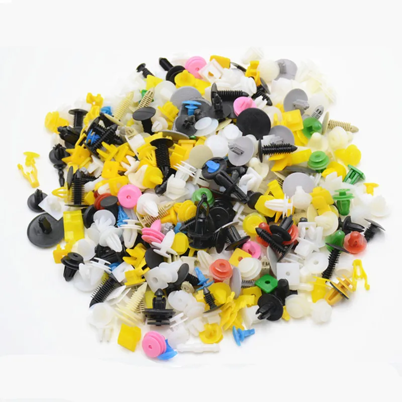 200Pcs Mixed Random Vehicle Auto Fastener Car Bumper Clips Retainer Fastener Rivet Door Panel Fender Liner Universal for All Car