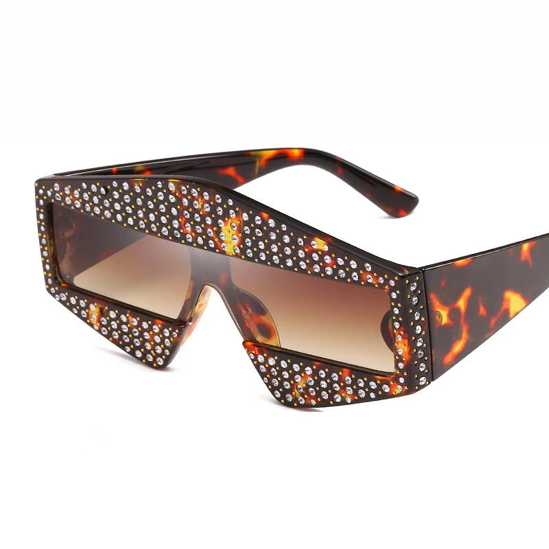 fashion European and American ladies sunglasses trend of connecting piece diamond Irregular show  anti UV women glasses