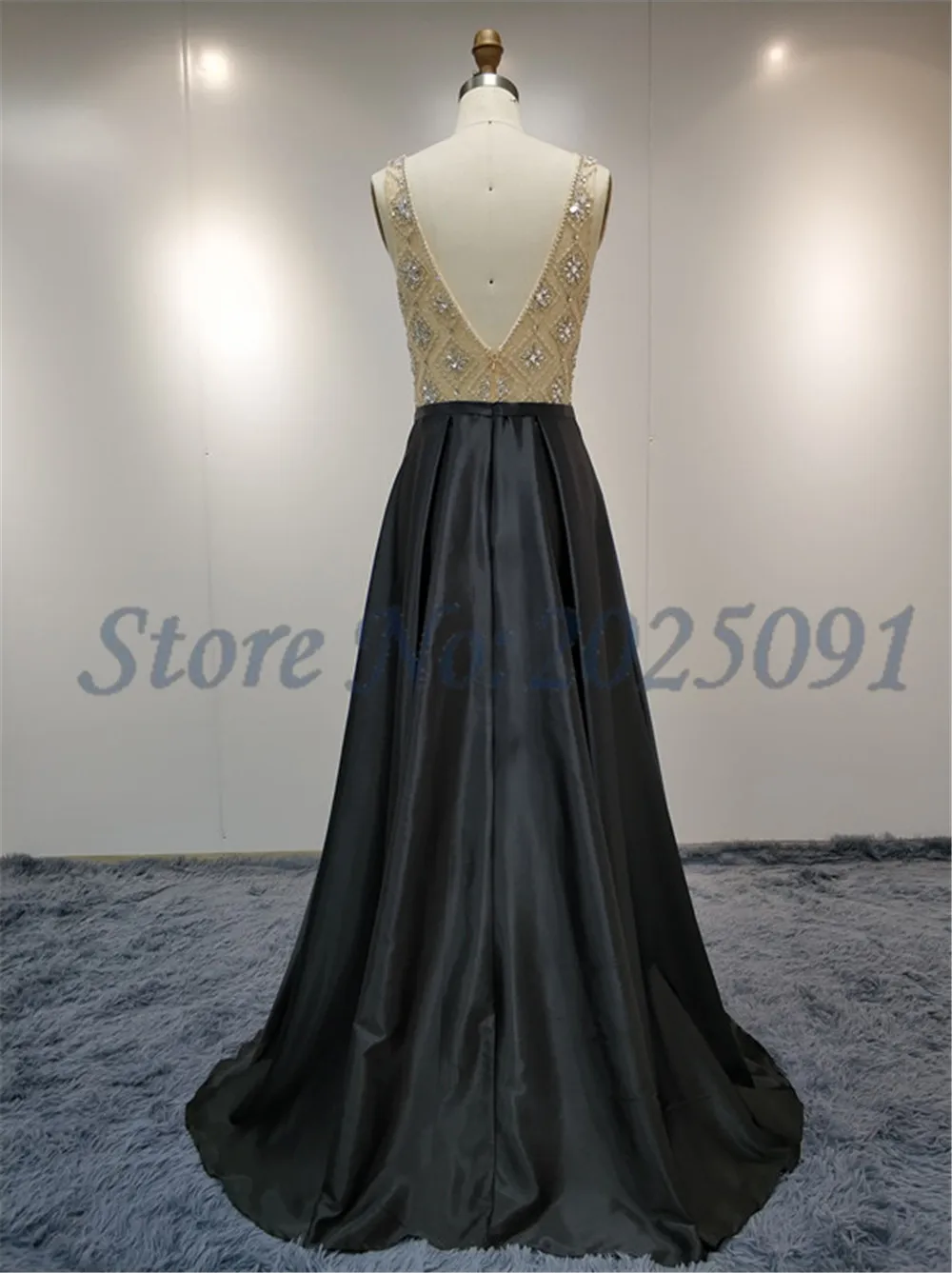 Ilusão frisado uma linha vestidos de noite preto longo vestido de baile longo vestido de baile 2019 sem costas vestido de festa de noiva g050