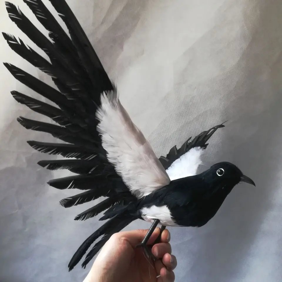 real life toy bird 32x55cm feathers magpie bird model,foam&feathers spreading wings bird,home garden decoration toy gift w0477