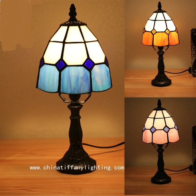 decoration Table Lampslight is the brand Mediterranean European style modern minimalist bedroom bedside light DF4