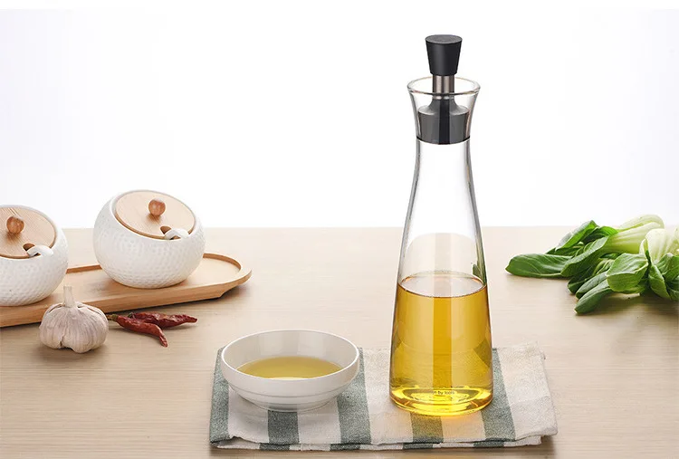 1PC Kitchen Accessories High Borosilicate Glass Oil Dispenser Bottles Cruet Storage Pot Cooking Gravy Boats Pourer Spout OK 0659