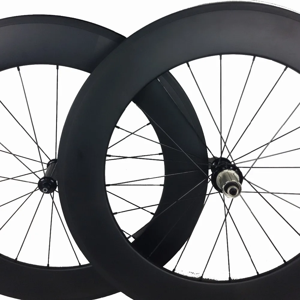 

Chinese Aero Cycling 700C Racing Carbon Wheels 88Mm Clincher Wheelset Hollow Rim 23Mm Wide With Lightweight Powerway R13 R36 Hub