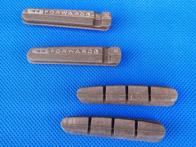 Brake pads for road 700c carbon wheel set ( set)