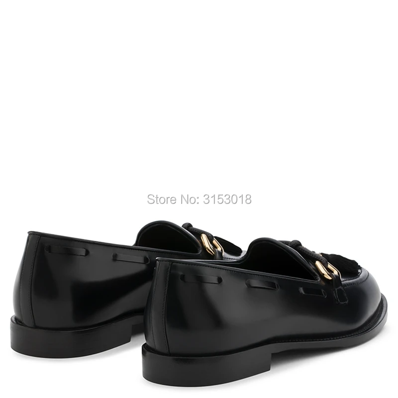 2019 Fashion Patent Leather Casual Men Shoes Slip-On Tassel Decoration Leisure Footwear Male Casual Shoes For Party Fashion Show