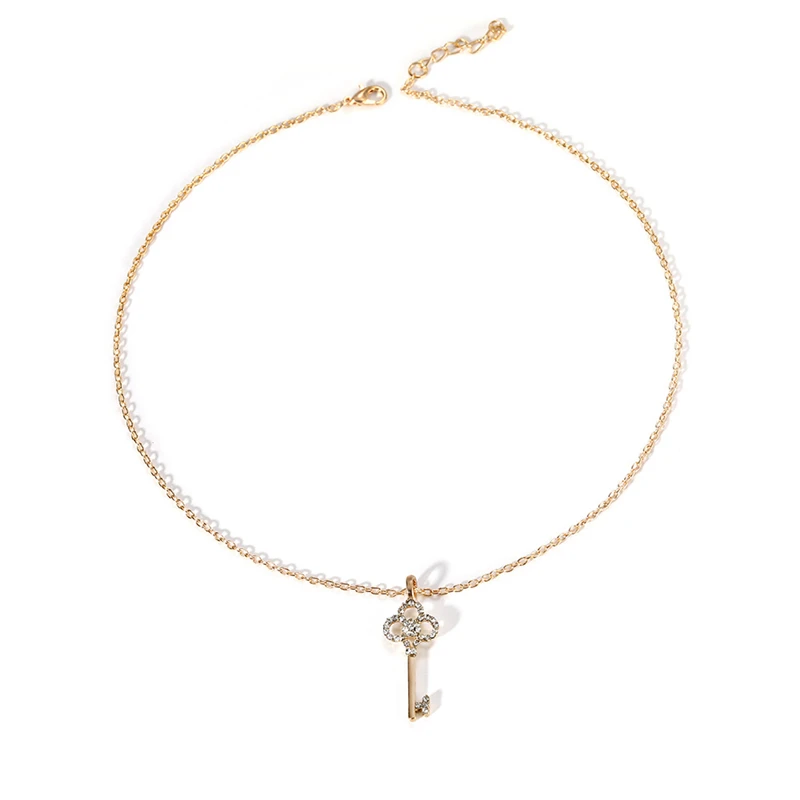 New Wholesale Fashion Hollow Crystal Rhinestone Key Chain Clavicle Womens Pendant Necklace For Women Jewelry