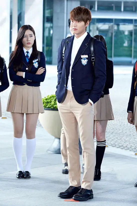 New EnglandBritish college style students wear Korean suit uniforms men and women class uniforms who inherited the same suit